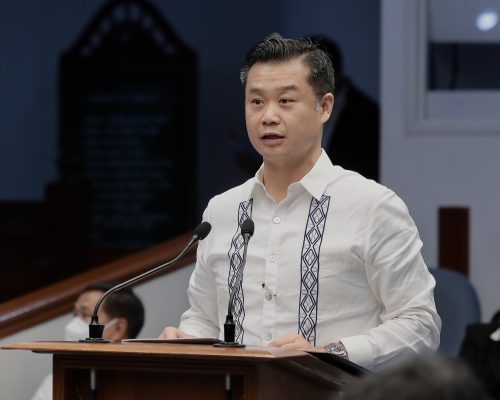 Gatchalian Denies Lending Protocol Plate Amid SUV Busway Incident Linked to Brother